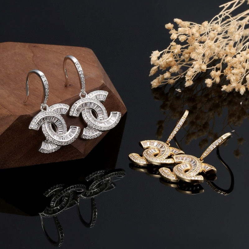 Ch**el earrings